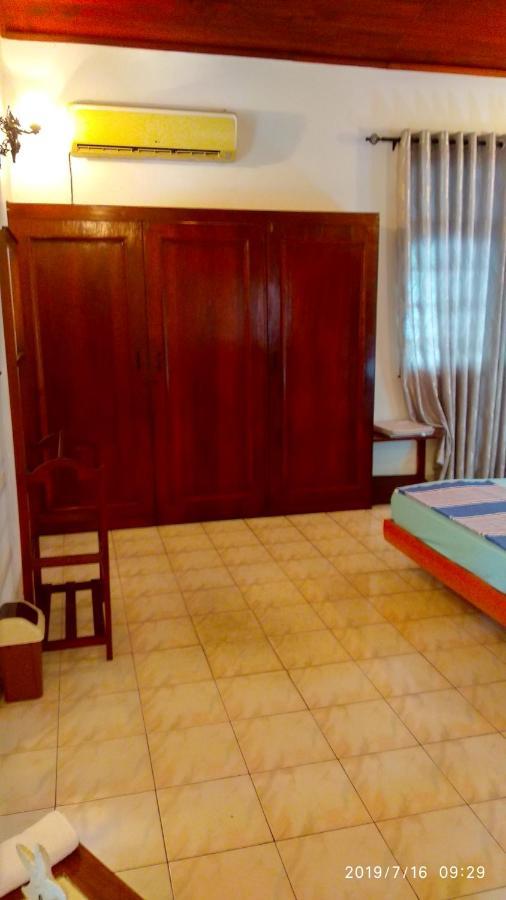 Ceylon Travel And Stay Lodge Battaramulla Buitenkant foto